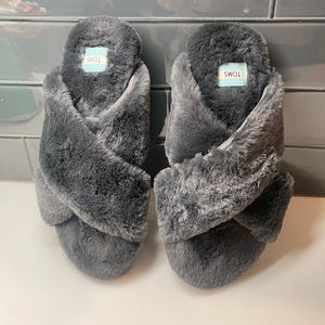 Grey Toms slippers
